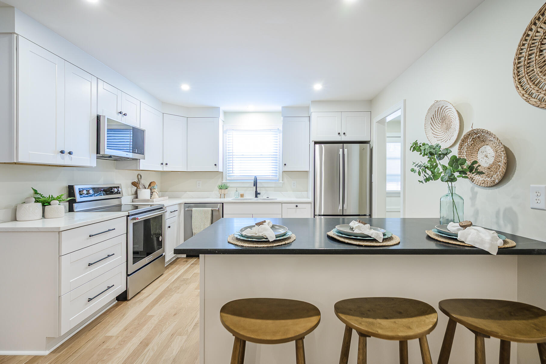 1226 Maxwell Street North Charleston, SC 29405 - Photo 8 of 35 Kitchen