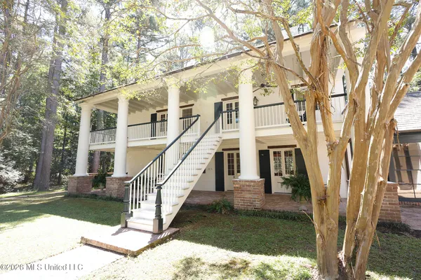 $1,590,000 | 657 Zetus Road Northeast, Brookhaven, MS 39601