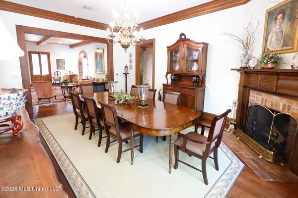 $1,590,000 | 657 Zetus Road Northeast, Brookhaven, MS 39601