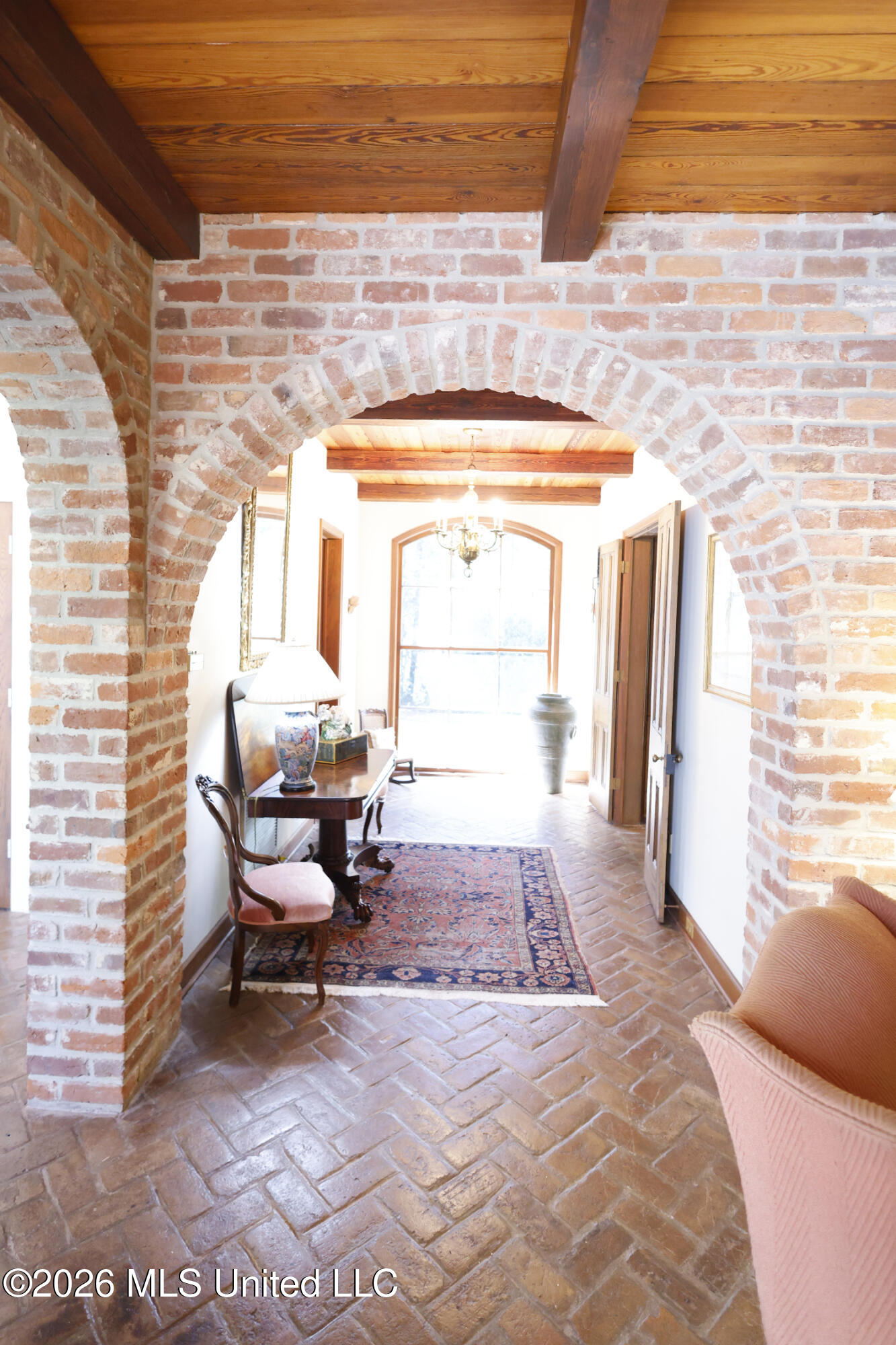 657 Zetus Road Northeast Brookhaven, MS 39601 - Photo 46 of 80 657 hallway to library