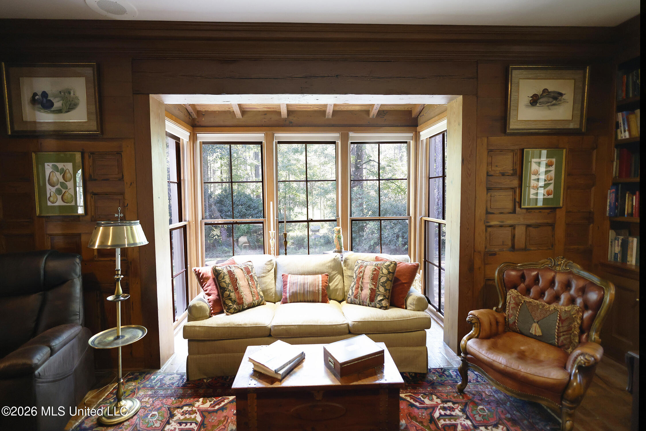 657 Zetus Road Northeast Brookhaven, MS 39601 - Photo 51 of 80 657 Libray view 2