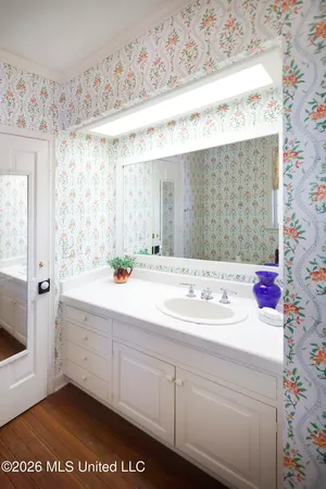 $1,590,000 | 657 Zetus Road Northeast, Brookhaven, MS 39601