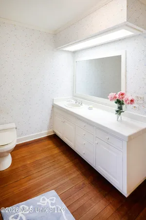 $1,590,000 | 657 Zetus Road Northeast, Brookhaven, MS 39601