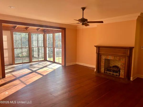 $1,590,000 | 657 Zetus Road Northeast, Brookhaven, MS 39601