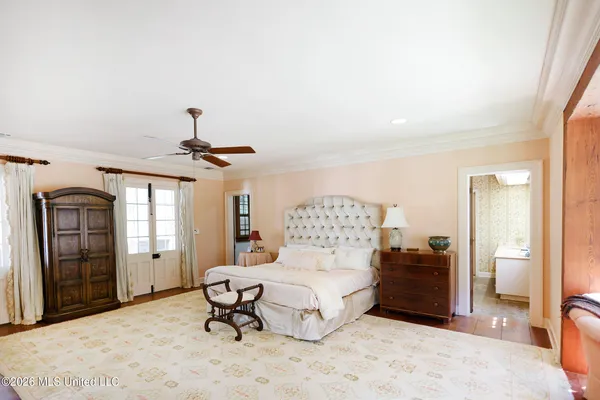 $1,590,000 | 657 Zetus Road Northeast, Brookhaven, MS 39601