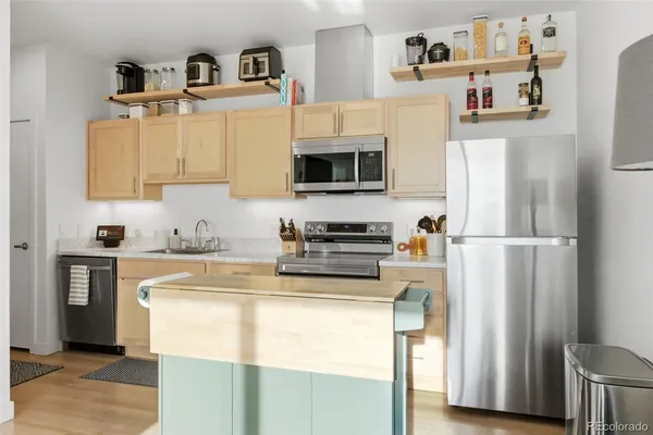 $242,737 | 5702 Central Park Boulevard, Unit 322, Denver, CO 80238
