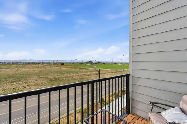 $242,737 | 5702 Central Park Boulevard, Unit 322, Denver, CO 80238