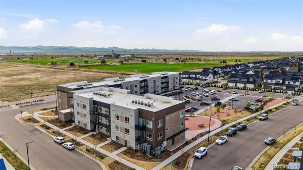 $242,737 | 5702 Central Park Boulevard, Unit 322, Denver, CO 80238