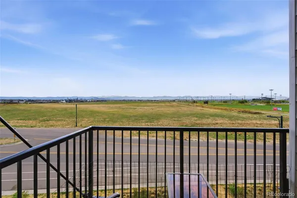 $242,737 | 5702 Central Park Boulevard, Unit 322, Denver, CO 80238