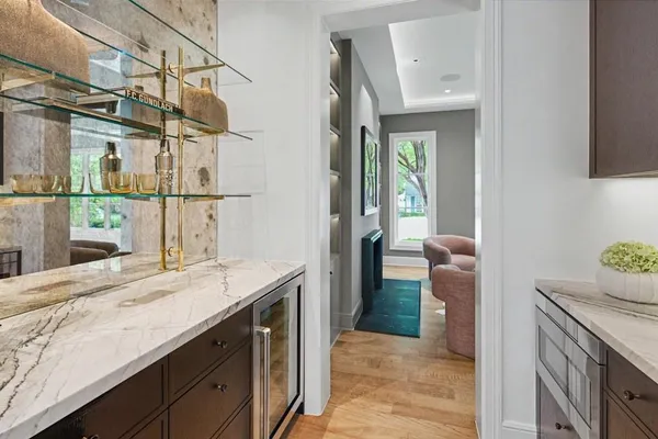 $5,690,000 | 4636 Belclaire Avenue, Highland Park, TX 75209