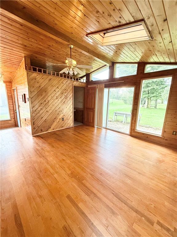 2526 Butler Logan Road Tarentum, PA 15084 - Photo 13 of 41 Three Season Room