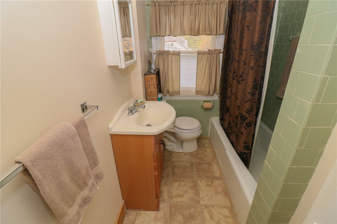 209 River Road Lincoln, RI 02865 - Photo 33 of 42