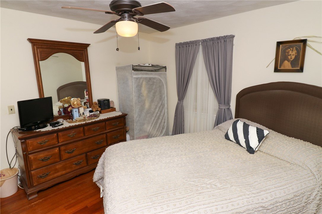 209 River Road Lincoln, RI 02865 - Photo 35 of 42