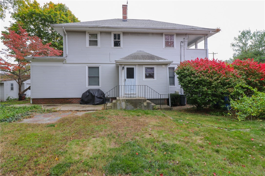 209 River Road Lincoln, RI 02865 - Photo 5 of 42