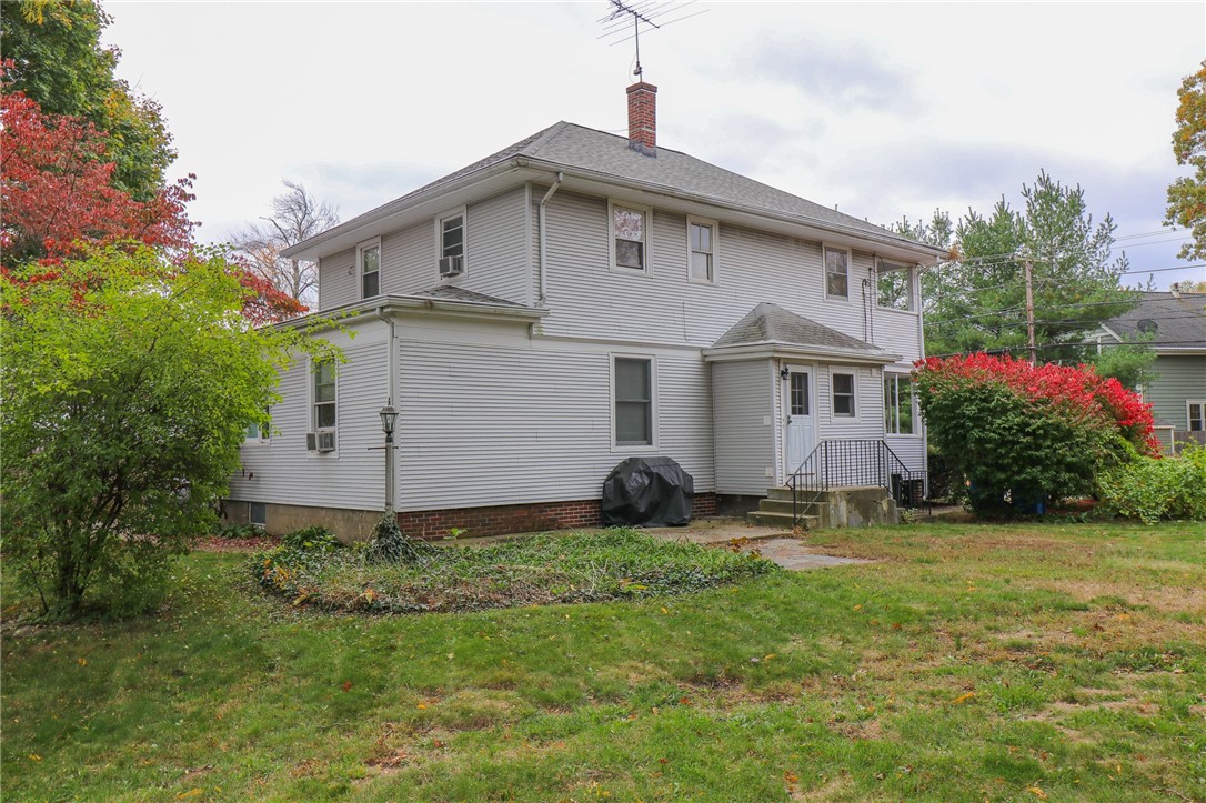 209 River Road Lincoln, RI 02865 - Photo 8 of 42