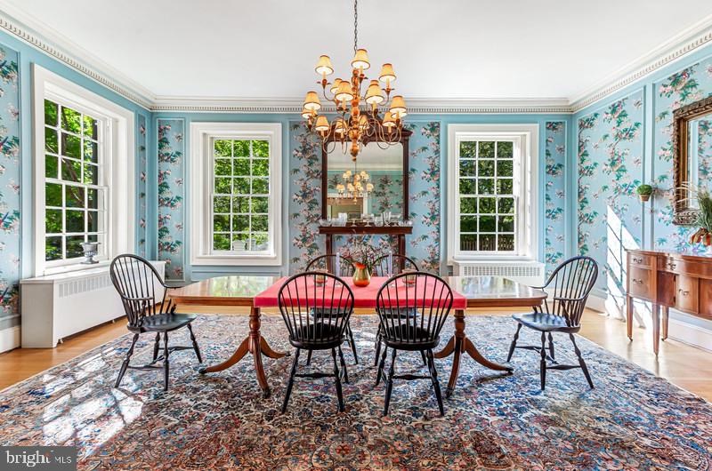 300 Somerset Road Baltimore, MD 21210 - Photo 12 of 48 Dining room