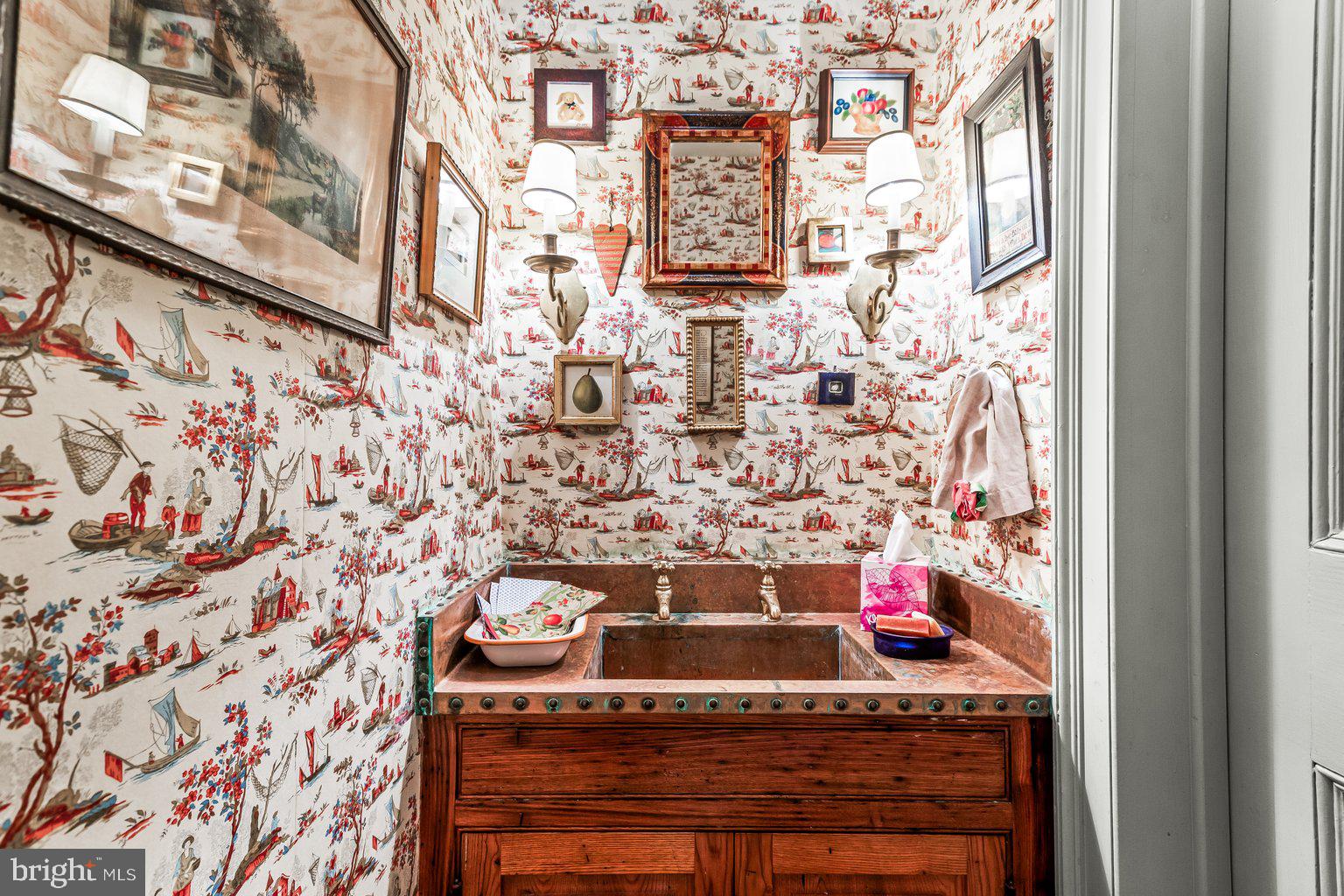 300 Somerset Road Baltimore, MD 21210 - Photo 19 of 48 Copper basin in powder room