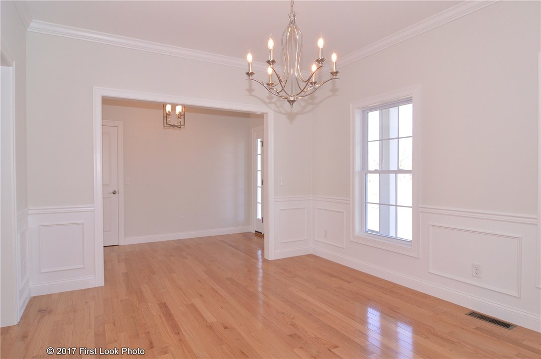 206 Rodman Lane North Kingstown, RI 02852 - Photo 11 of 29