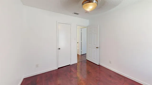 $2,350 | 217 Creekside Lane, Coppell, TX 75019