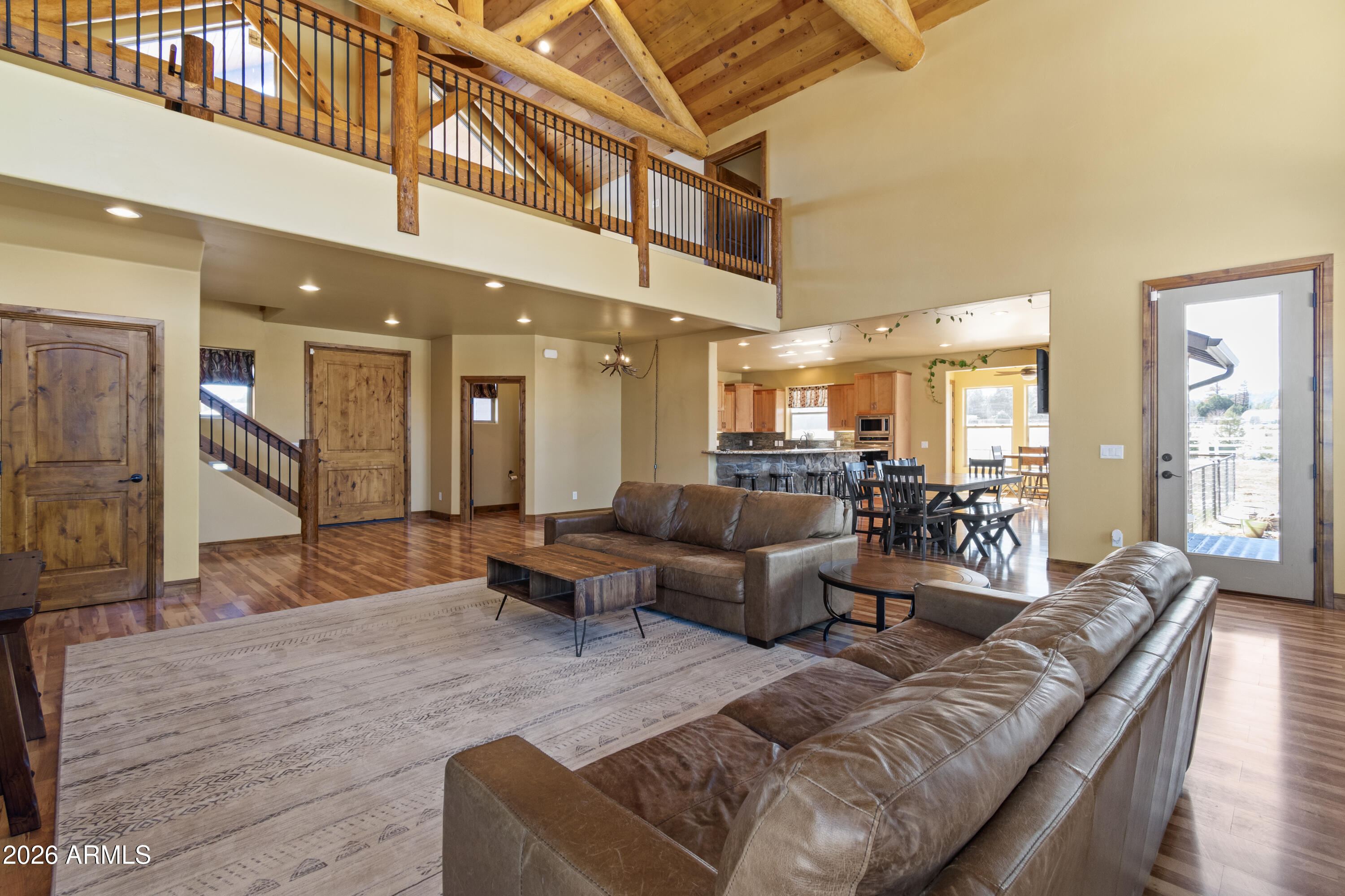 816 Fern Way Show Low, AZ 85901 - Photo 11 of 88 Living area 3