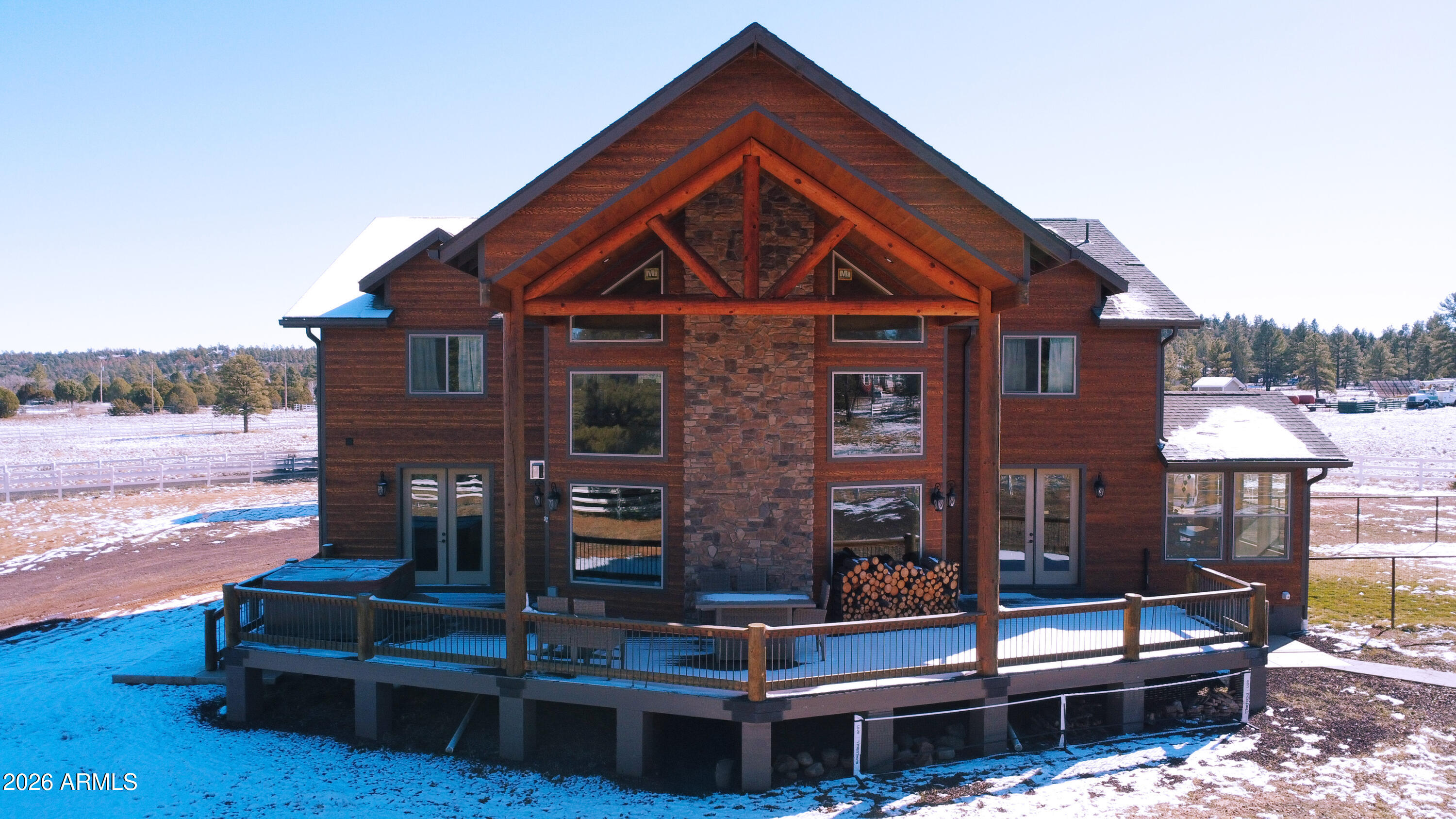 816 Fern Way Show Low, AZ 85901 - Photo 2 of 88 a front view of a house with a yard
