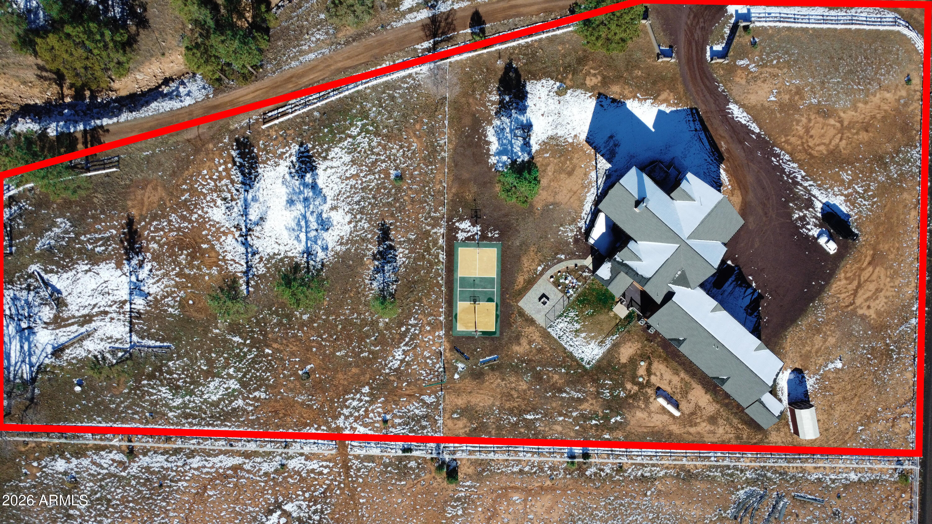 816 Fern Way Show Low, AZ 85901 - Photo 4 of 88 DJI_0211 proptery lines