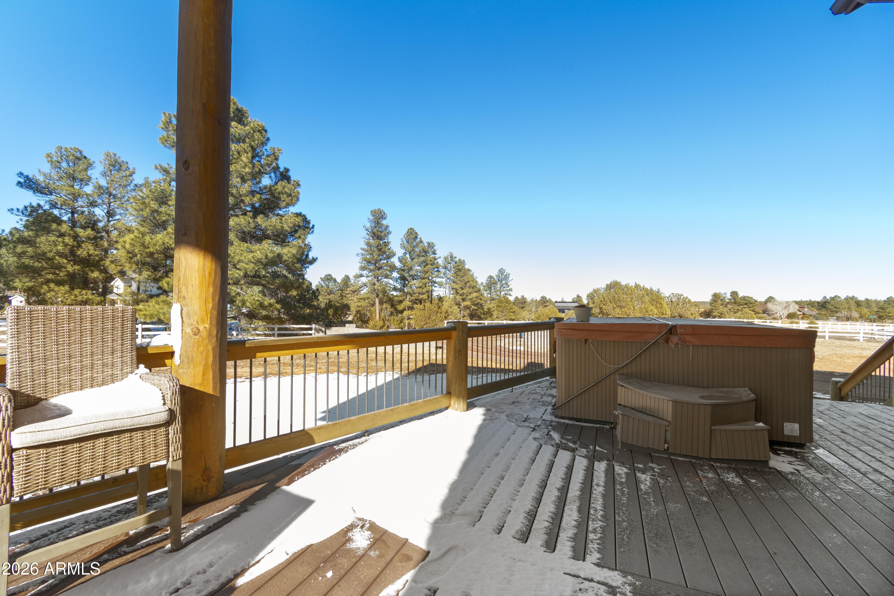 816 Fern Way Show Low, AZ 85901 - Photo 80 of 88 Jacuzzi