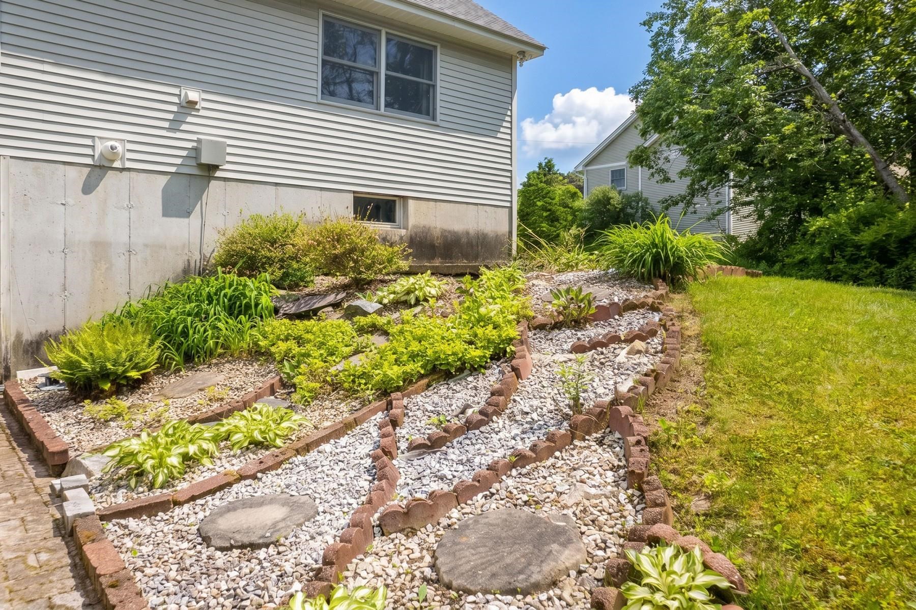 6 Moonbrook Drive Rutland, VT 05701 - Photo 38 of 40