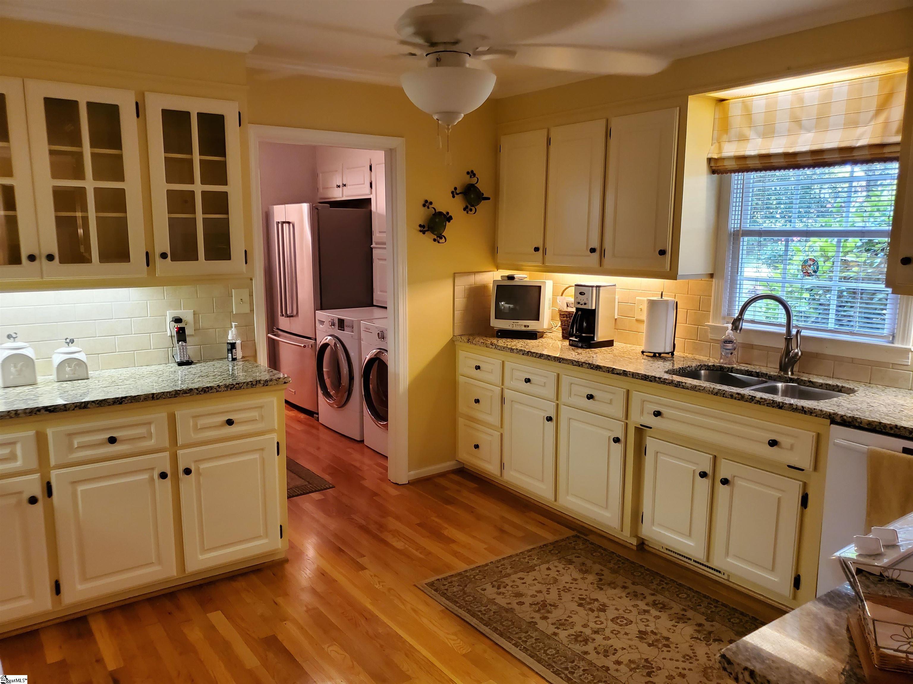 407 Laurel Road Easley, SC 29642 - Photo 14 of 31 Gallery Image 14