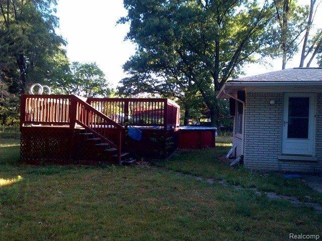 53323 Jewell Road Utica, MI 48315 - Photo 3 of 13 Shelby-20120618-00160.jpg