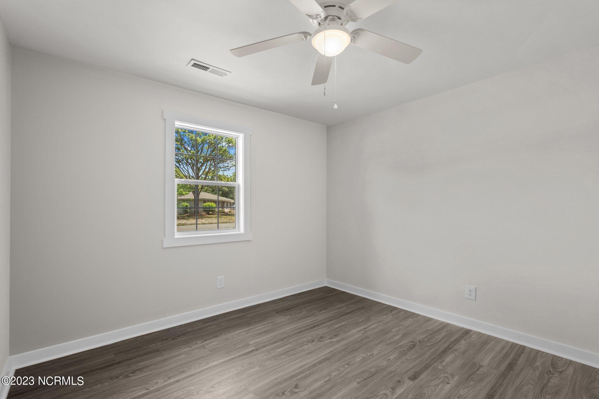 205 Wallington Road Wilmington, NC 28409 - Photo 33 of 34 26-web-or-mls-DSC04004
