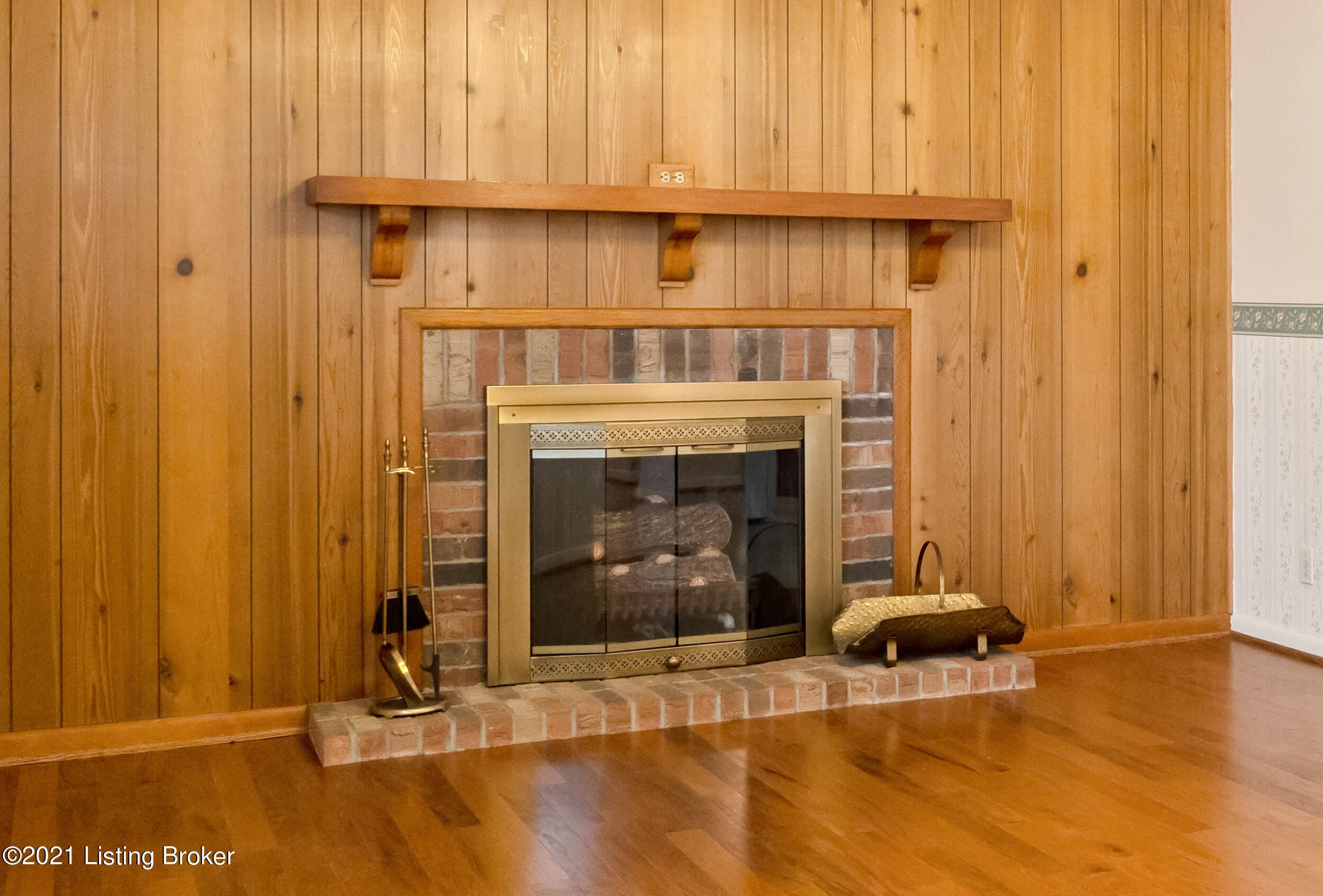 2102 Janlyn Road Louisville, KY 40299 - Photo 14 of 44 2102 Janlyn Rd-25