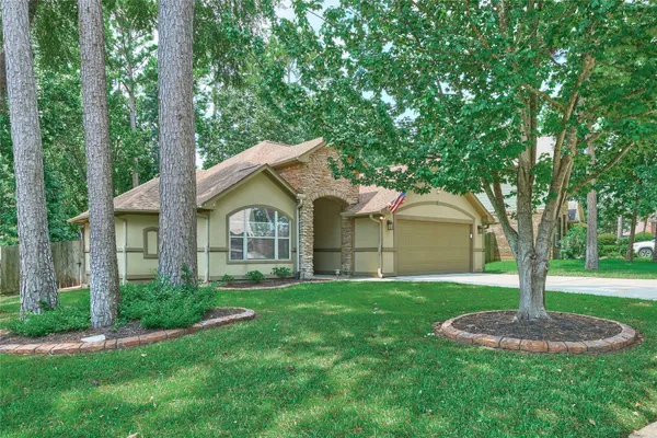 $2,300 | 13613 Vail Drive, Montgomery, TX 77356