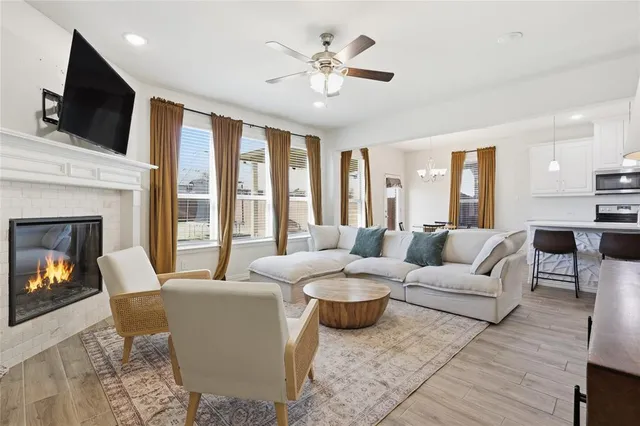 $420,000 | 1013 Wildwood Drive, Joshua, TX 76058