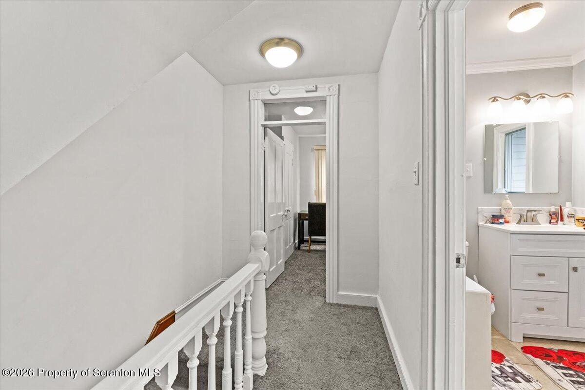 102 New York Street Scranton, PA 18509 - Photo 19 of 57 24-100 New York St