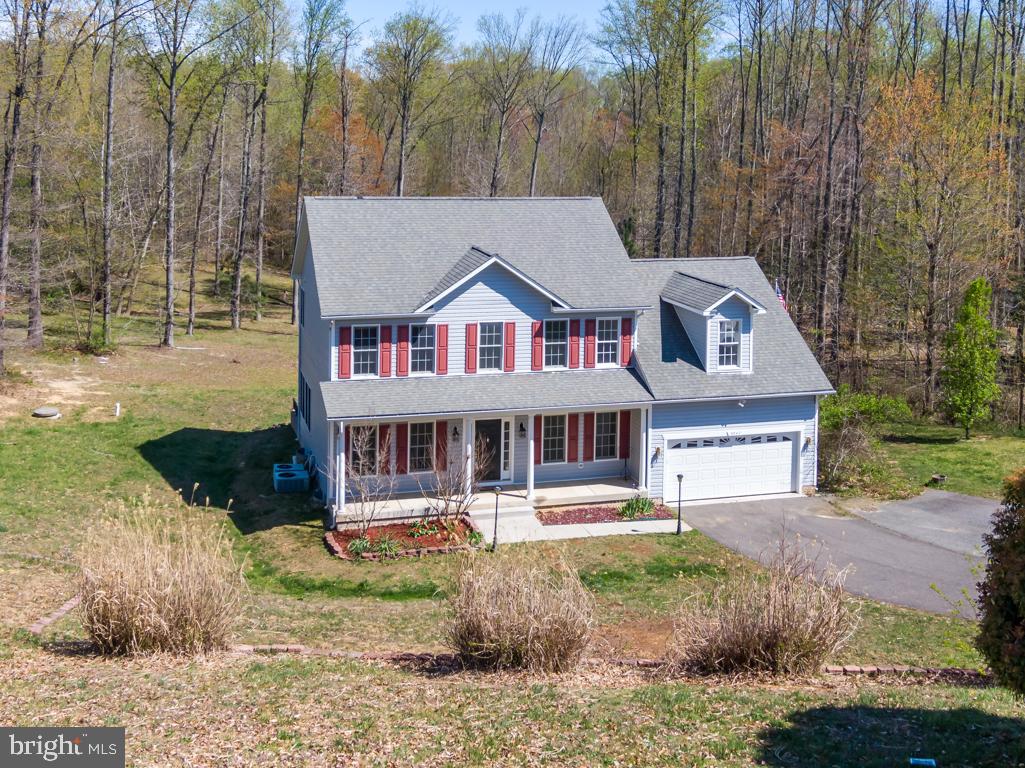 3547 White Hall Road King George, VA 22485 - Photo 4 of 51 Paved driveway!