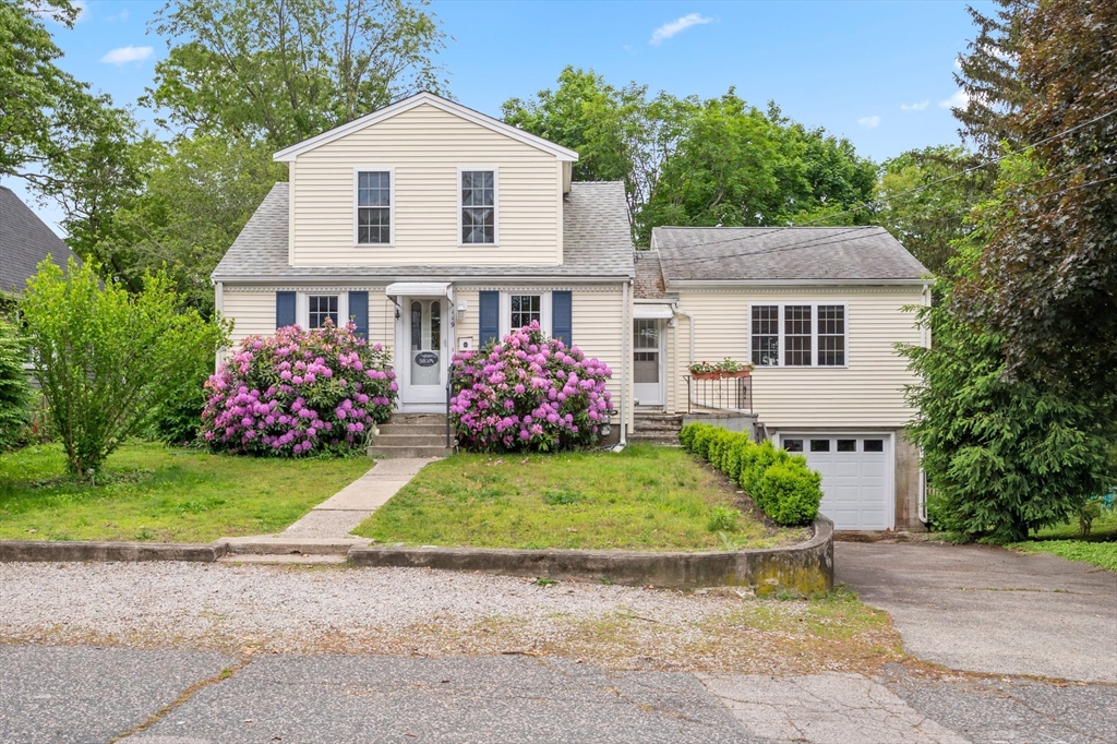 119 Clinton Road Weymouth, MA 02189 - Photo 1 of 29 Gallery Image 1