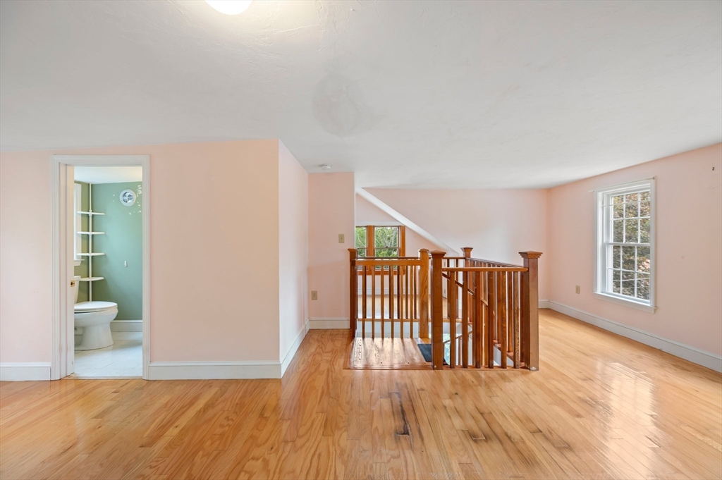119 Clinton Road Weymouth, MA 02189 - Photo 18 of 29 Gallery Image 18