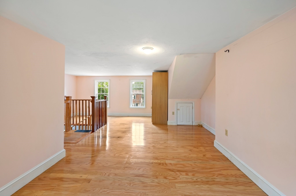 119 Clinton Road Weymouth, MA 02189 - Photo 20 of 29 Gallery Image 20