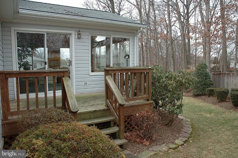 6944 Spaniel Road Springfield, VA 22153 - Photo 10 of 14 Sunroom