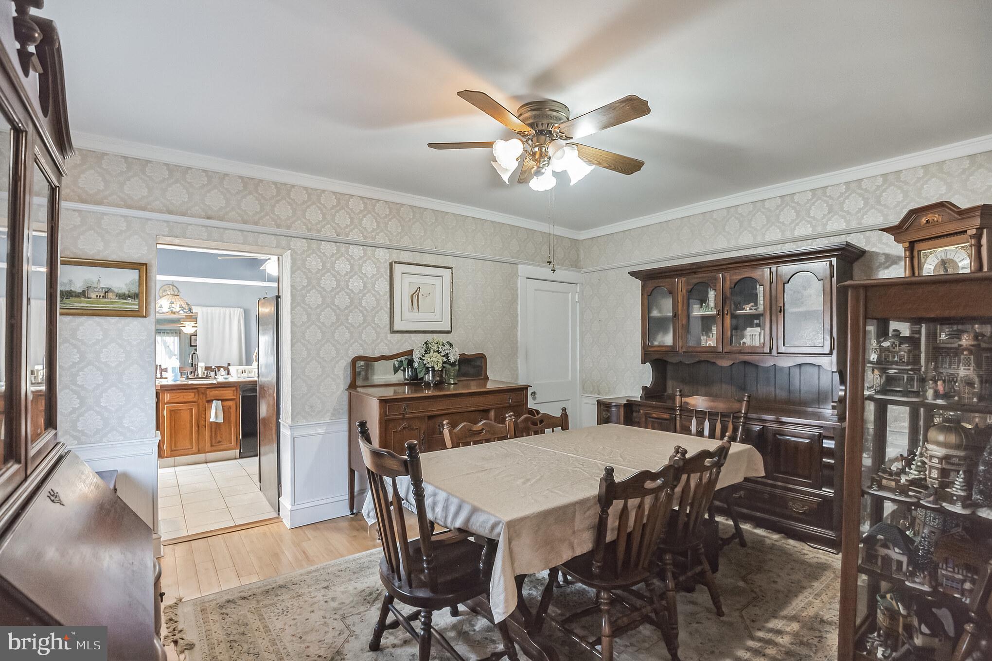 3318 Rhawn Street Philadelphia, PA 19136 - Photo 4 of 16 Gallery Image 4
