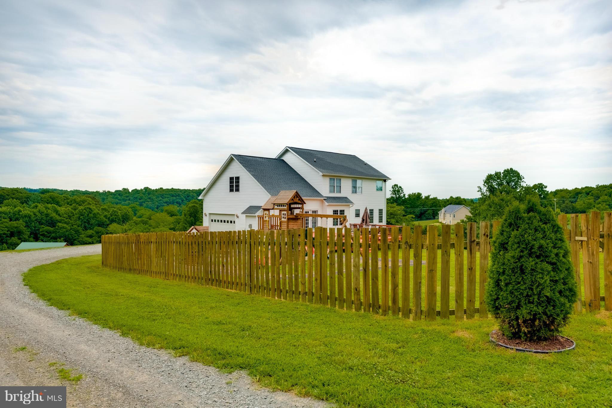 5459 Doc's Road Amissville, VA 20106 - Photo 22 of 30 Exterior (Rear)