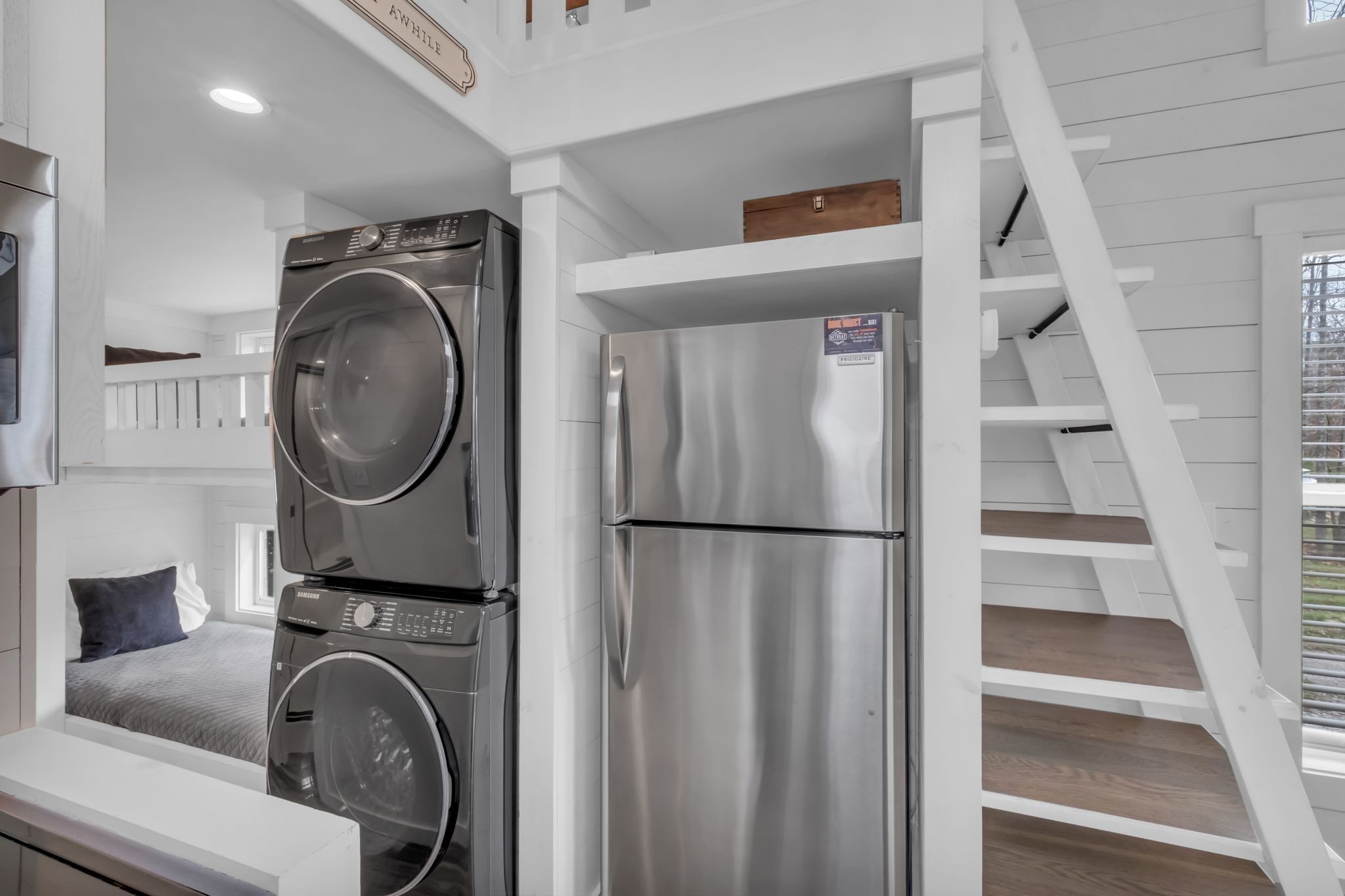 672 Waters Edge Way Tracy City, TN 37387 - Photo 6 of 81 a utility room with dryer and washer