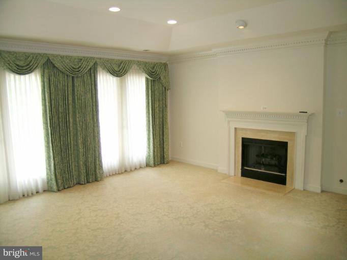 10000 Windy Hollow Road Great Falls, VA 22066 - Photo 13 of 30 Master Bedroom
