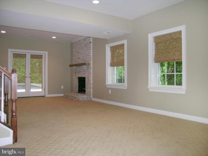 10000 Windy Hollow Road Great Falls, VA 22066 - Photo 18 of 30 Recreation Room