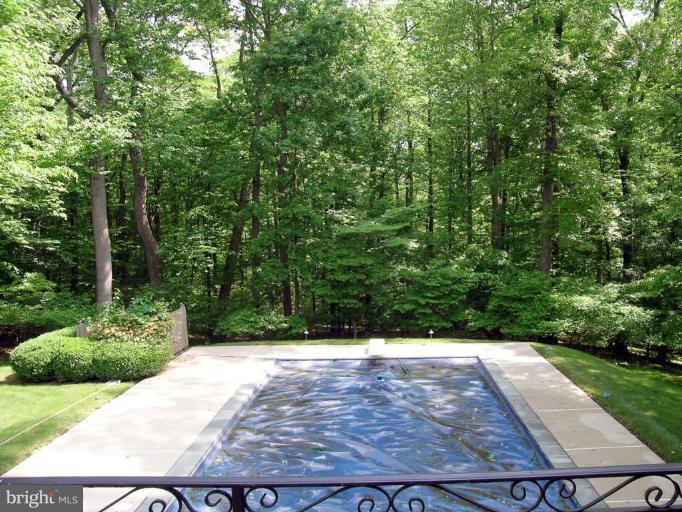 10000 Windy Hollow Road Great Falls, VA 22066 - Photo 22 of 30 Swimming Pool