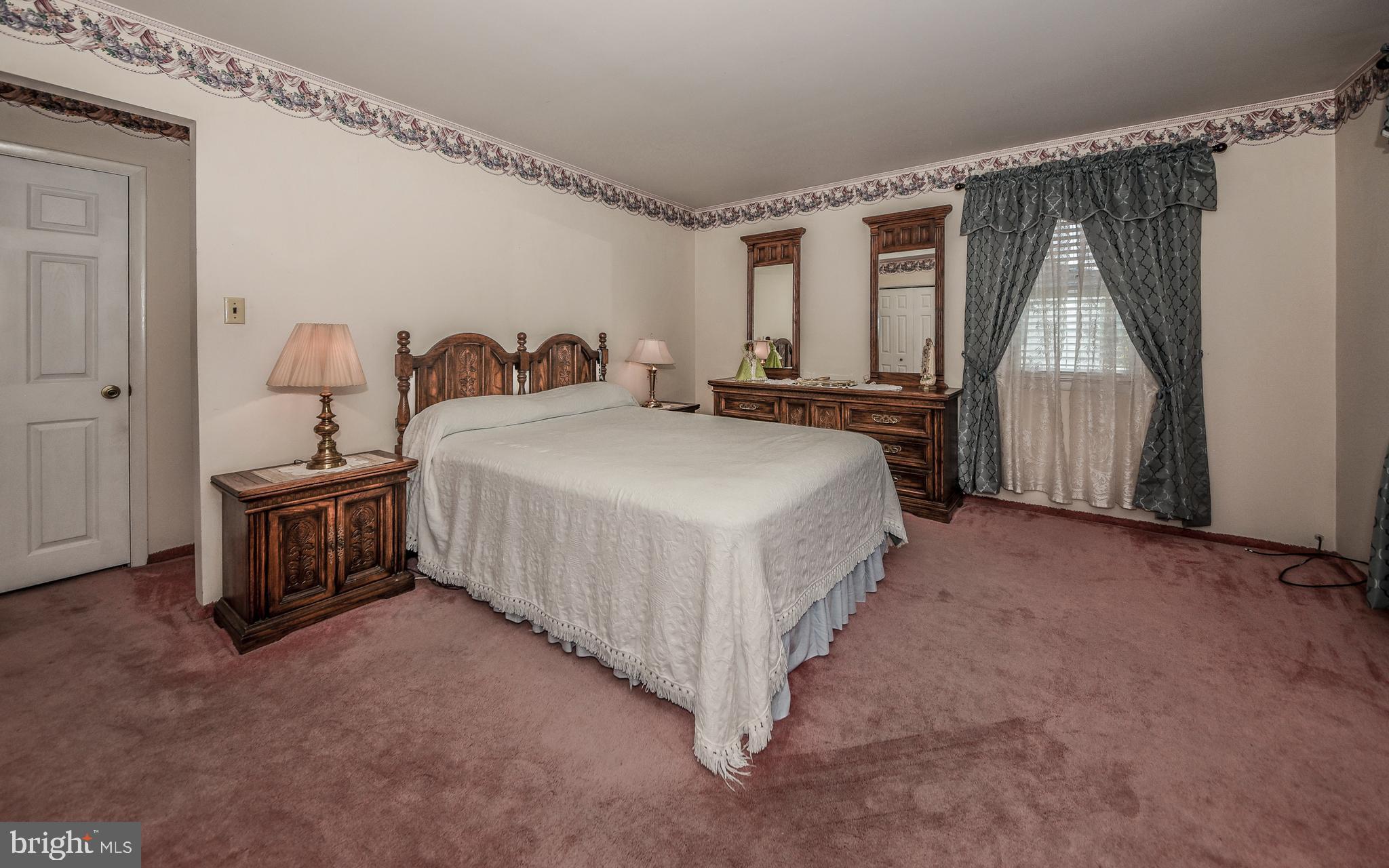 1484 West Street Road Warminster, PA 18974 - Photo 21 of 39 Main Bedroom