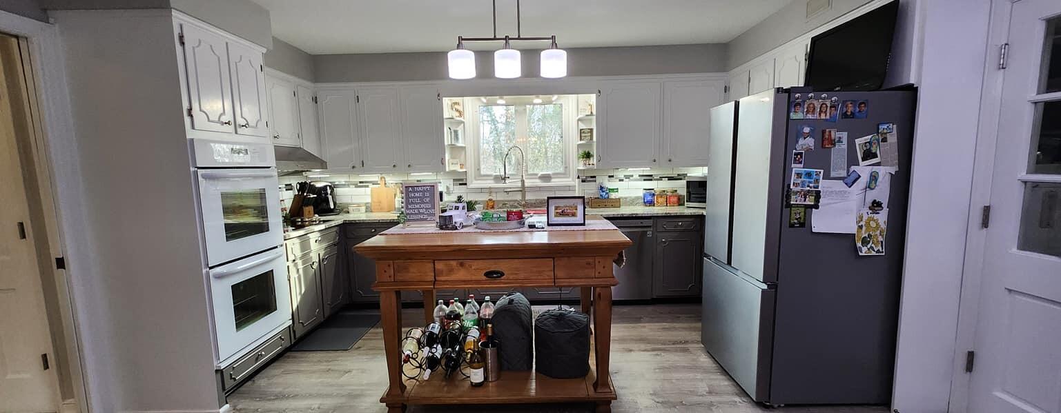 5257 North Spring Drive Northwest Roanoke, VA 24019 - Photo 6 of 47 a kitchen with refrigerator and window