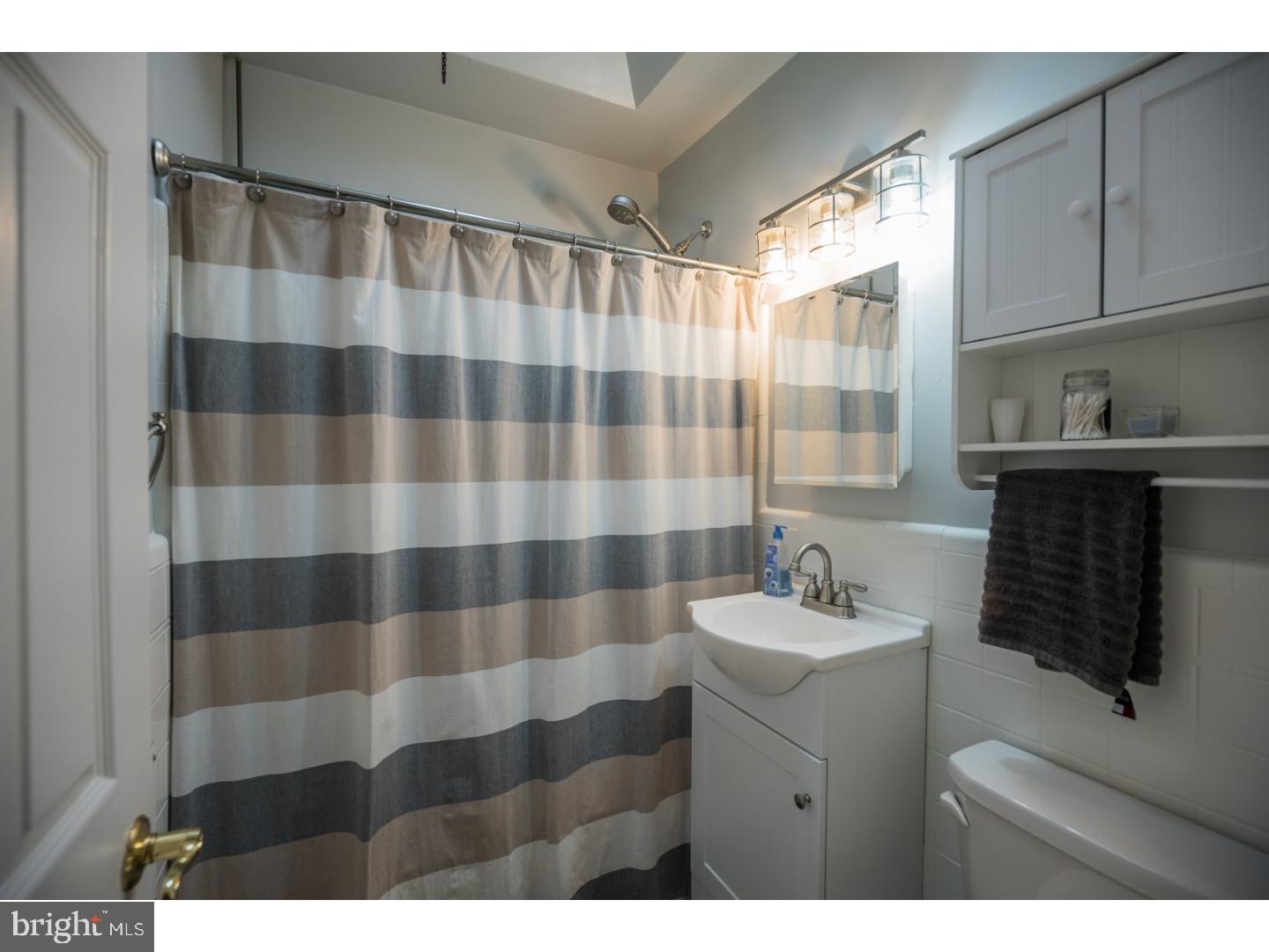 237 St Laurence Road Upper Darby, PA 19082 - Photo 8 of 15 Bathroom