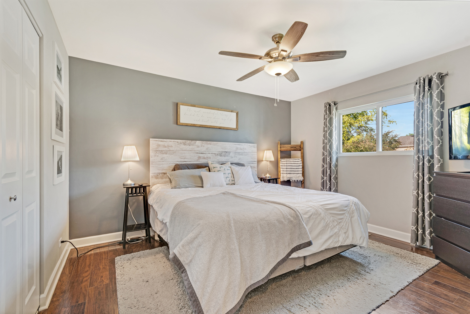 S060 Beverly Street Wheaton, IL 60187 - Photo 13 of 27